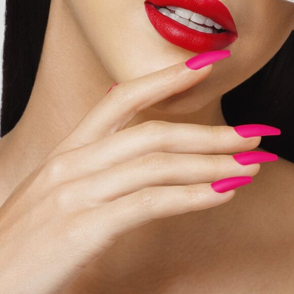 Kiss Gel Fantasy Sculpted Long Length Nails in Pink Color - Picture 2 of 4